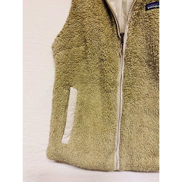 Patagonia Womens Fleece Sleeveless Vest Tan Brown Size Small‎ Soft Warm Active - Picture 3 of 11
